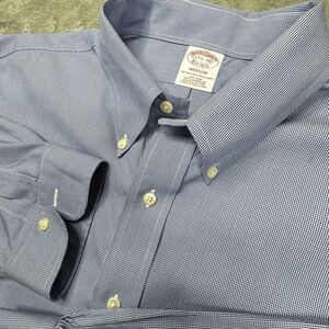 Brooks Brothers Men's Button Front Shirt Size 17.5 Blue/white‎ Madison Series